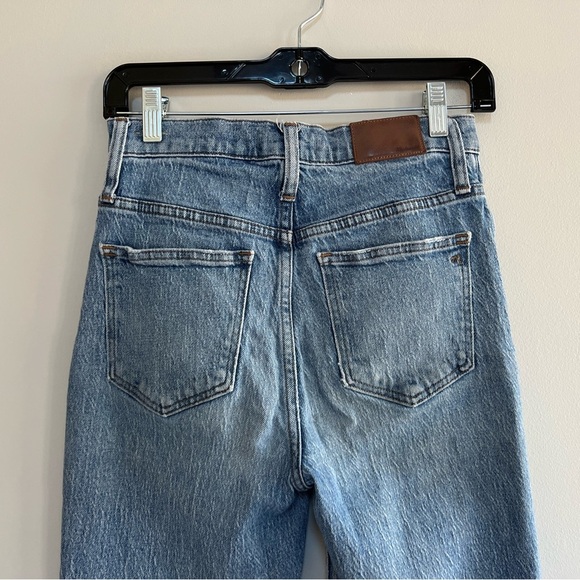 Madewell Classic Straight Leg Cropped Jean, Peralta Light Blue Wash, 24 - Picture 5 of 13